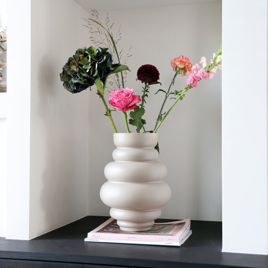 Maputo vaas matte ivory Vase the World - mrshomeandgarden