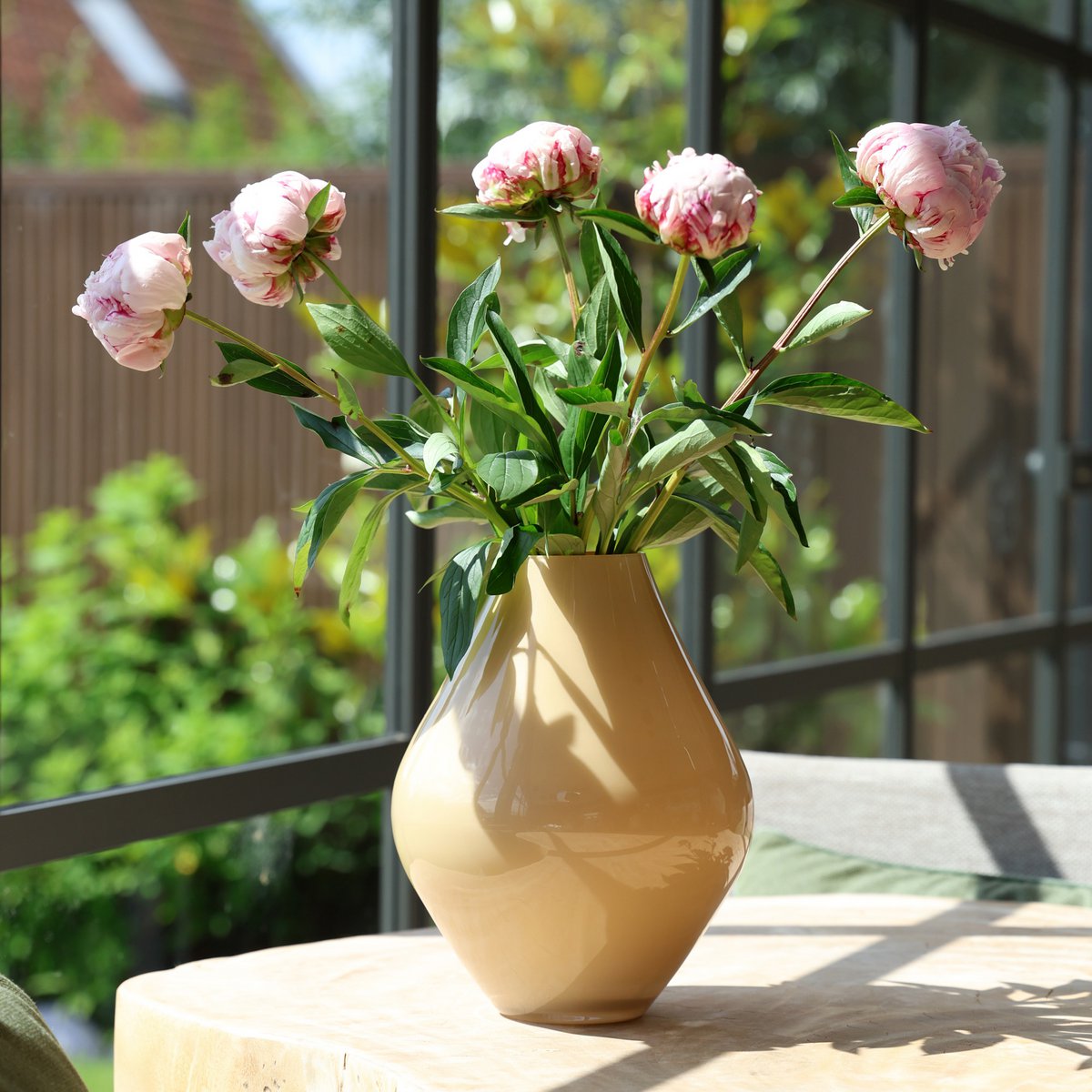 Vaas Lesse metallic pastel sand Vase the World