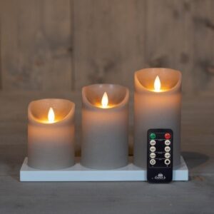 3 stuks LED stompkaarsen met oplaadstation en afstandsbediening Anna's Collection - mrshomeandgarden