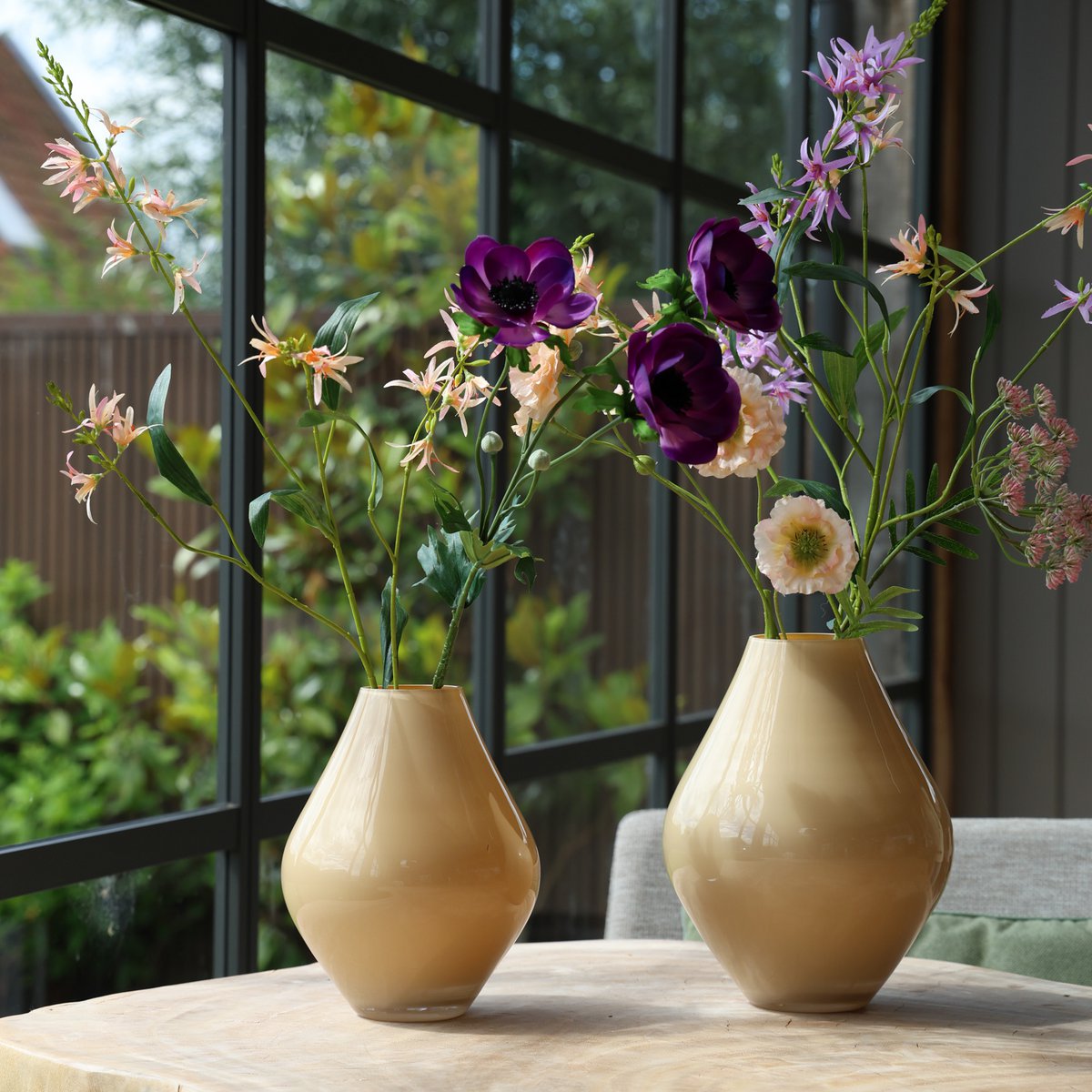 Vaas Lesse metallic pastel sand Vase the World