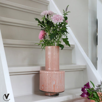 Pink vaas Vase the World - mrshomeandgarden